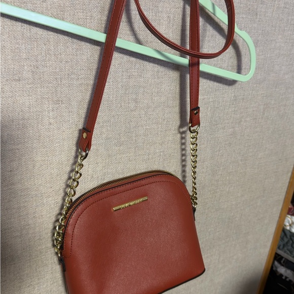 Preloved: STEVE MADDEN Women’s BMAGGIE CROSSBODY Handbag Purse COGNAC color - Picture 5 of 11